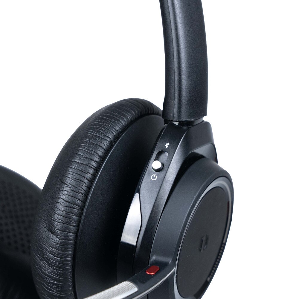 Plantronics Voyager Focus UC B825 (202652-101, 202652-01) Recertified 3