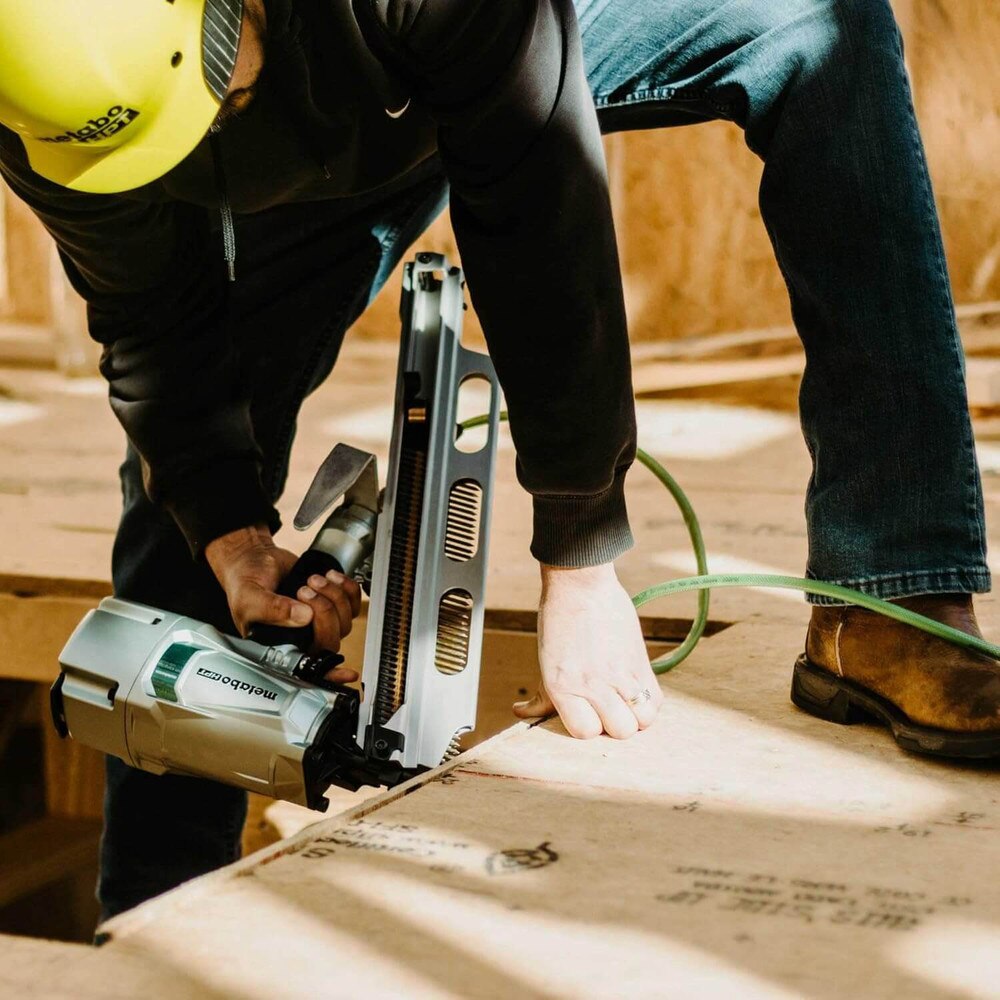 Metabo HPT 3-1/4 Inch 21-Degree Framing Nailer with Aluminum Magazine (NR83A5-S1) New 15