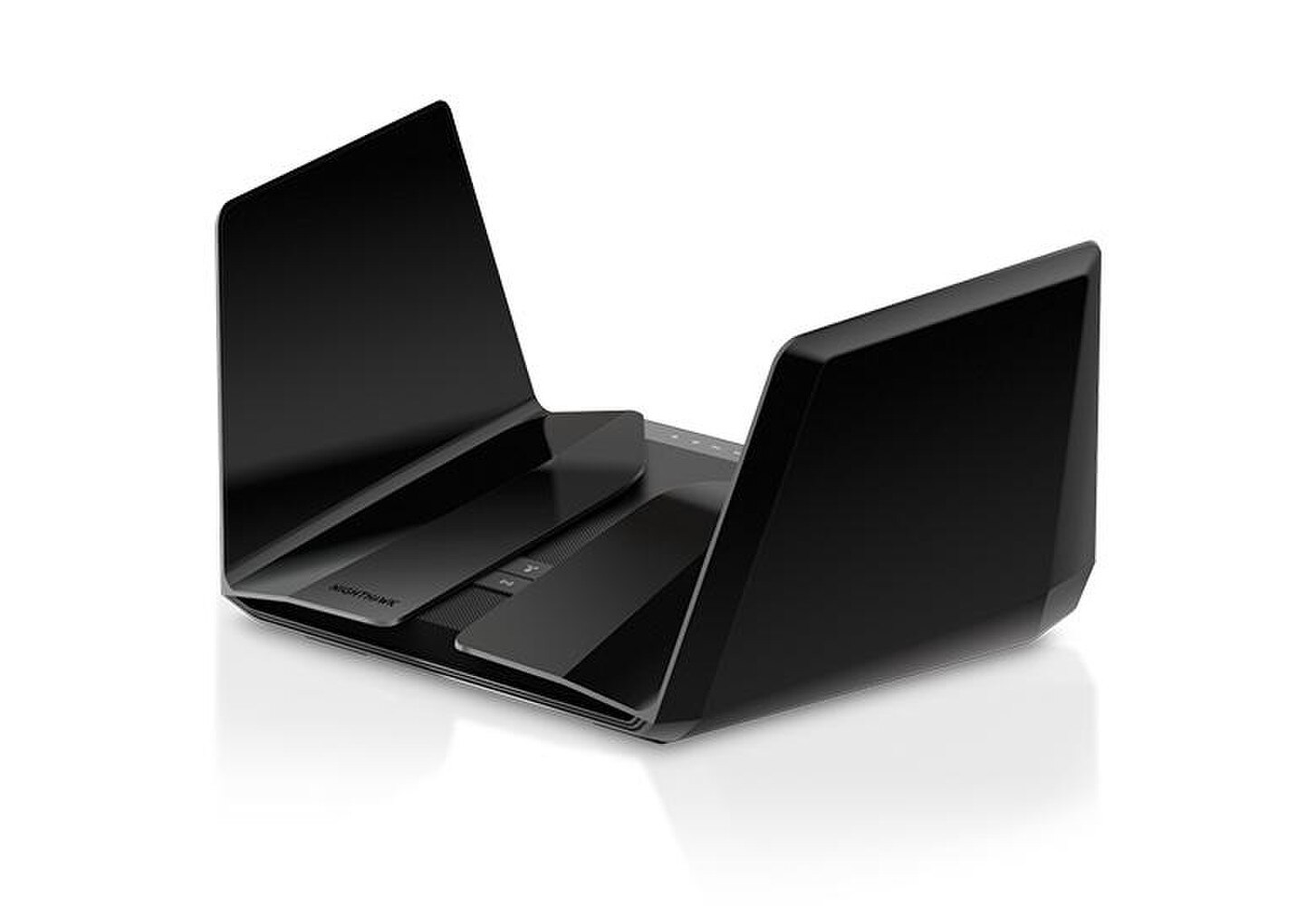 Netgear Nighthawk RAX120 Wi-Fi 6 Wireless Router RAX120-100NAS - High-speed AX6000 dual-band router with 12-streams, NETGEAR Armor, MU-MIMO, and USB 3.0 ports for seamless 4K UHD streaming and gaming