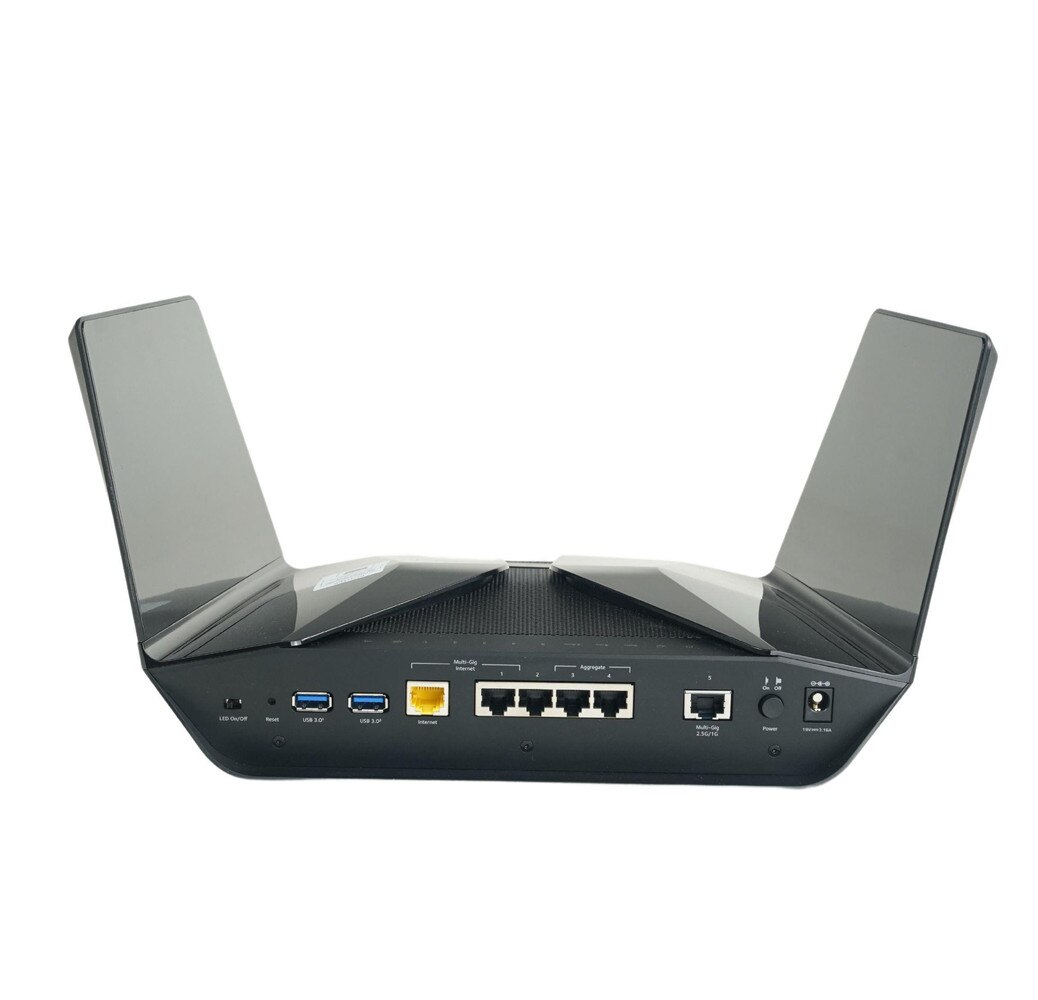 Netgear RAXE500 Nighthawk AXE11000 Wireless Tri-Band Gigabit Router (RAXE500-100NAR) Like New 3