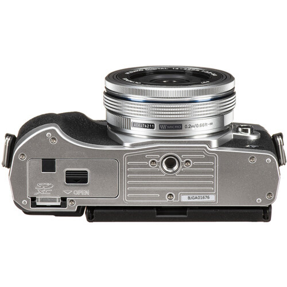 Olympus OM-D E-M10 Mark IV Mirrorless Digital Camera Silver (V207132SU000) New 8
